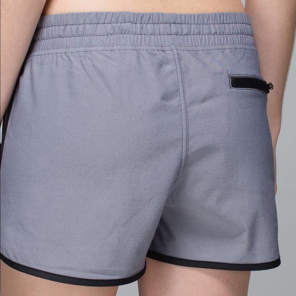 NWOT Lululemon Varsity Short - Picture 15 of 16